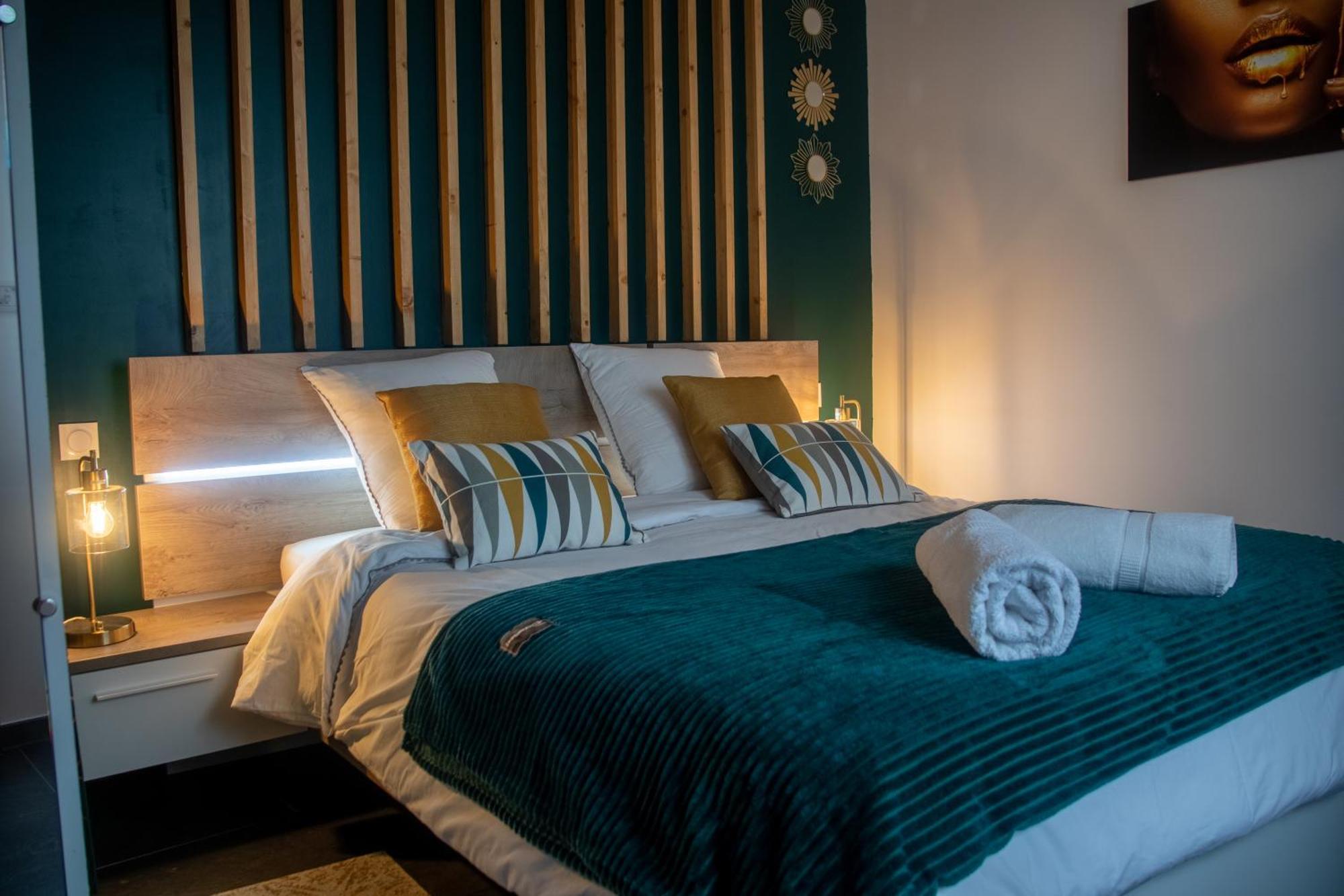 Loft 150 M2 Jacuzzi, Sauna Et Massage Blagnac Kültér fotó